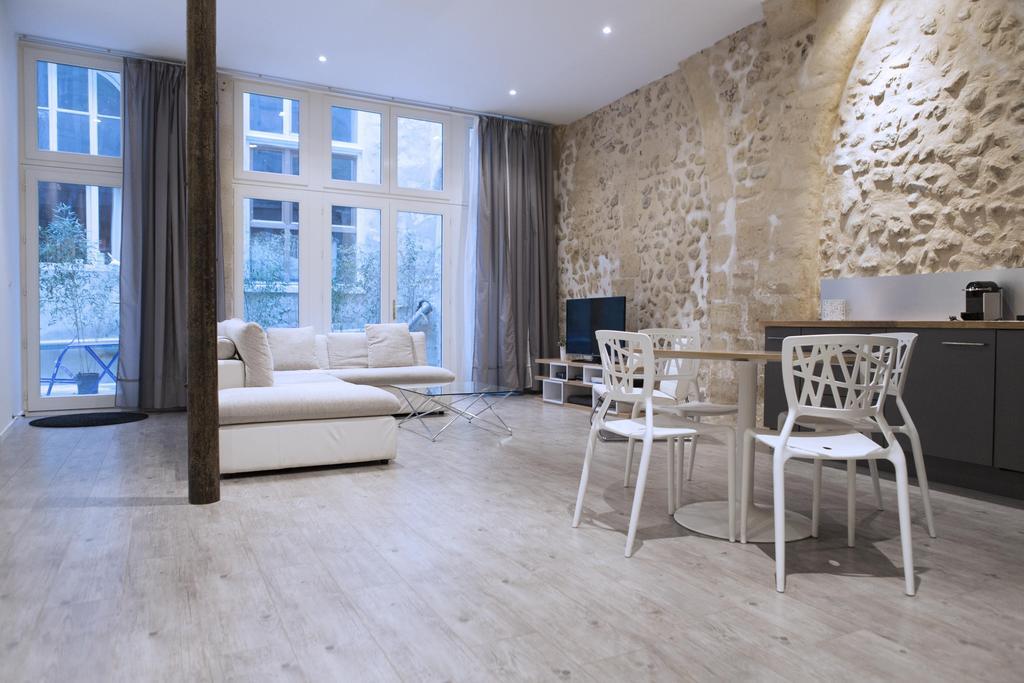 Ausone Beautiful Loft Apartment In Historical Center + Terrace And Parking 波尔多 外观 照片