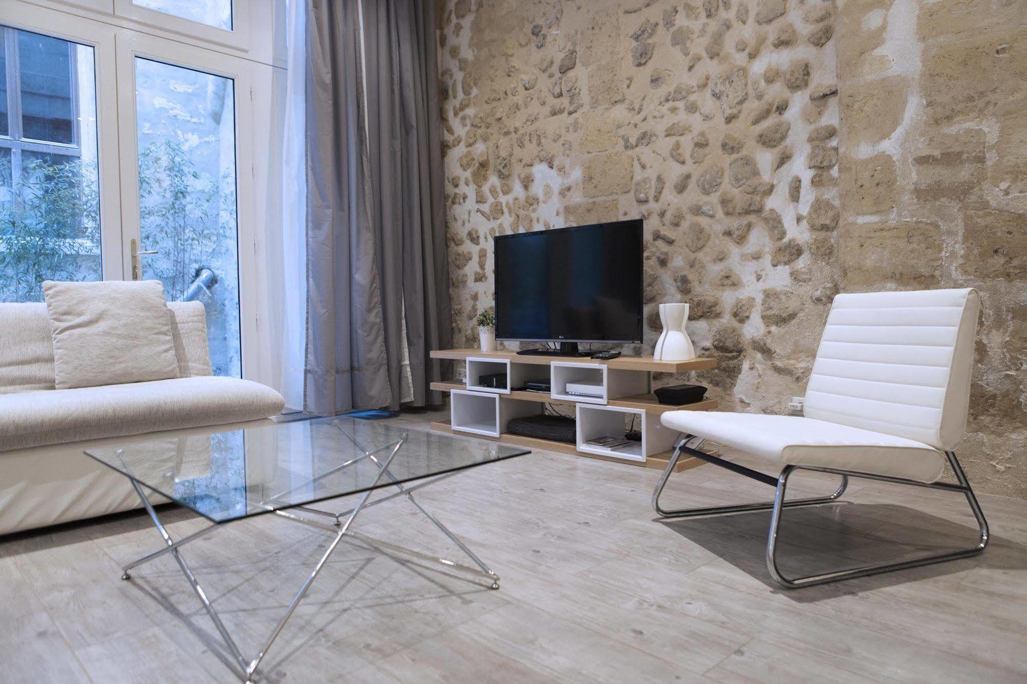Ausone Beautiful Loft Apartment In Historical Center + Terrace And Parking 波尔多 外观 照片