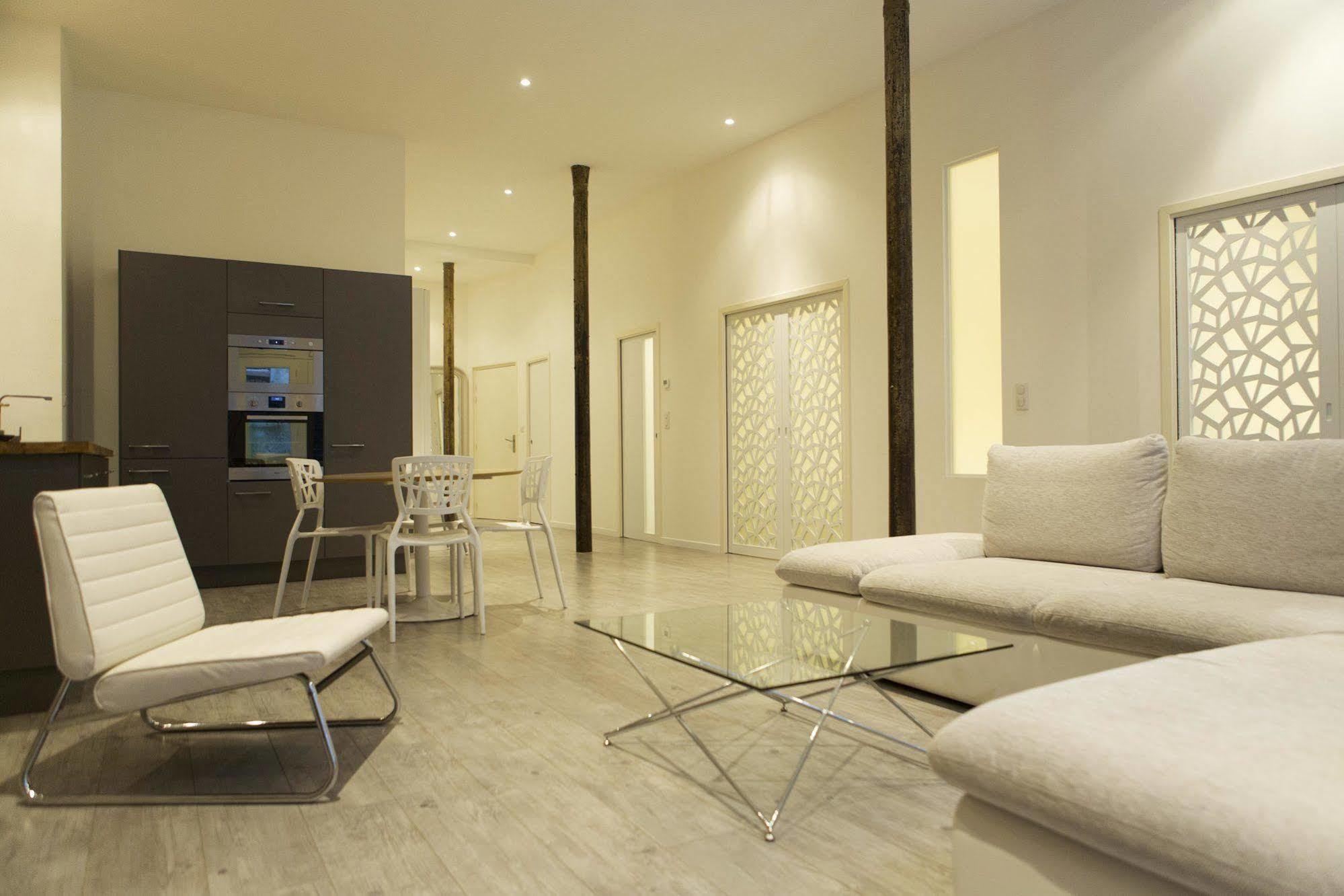Ausone Beautiful Loft Apartment In Historical Center + Terrace And Parking 波尔多 外观 照片