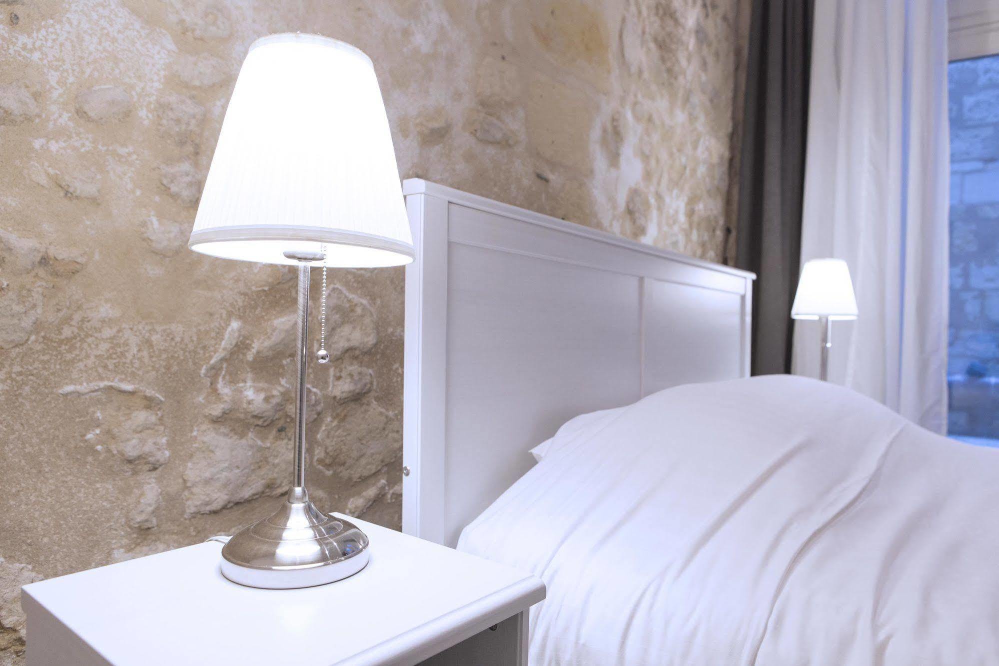 Ausone Beautiful Loft Apartment In Historical Center + Terrace And Parking 波尔多 外观 照片